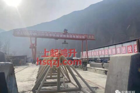 100吨-30米提梁机租赁|100吨梁场龙门吊出租
