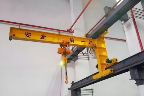 BQ型壁行式旋臂起重机